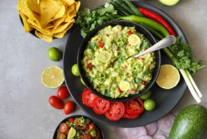 como fazer guacamole